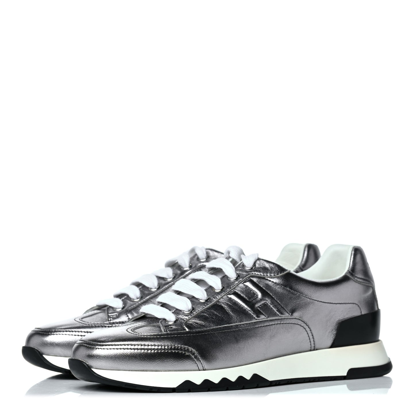 Metallic Nappa Womens Trail Sneakers 38 Gris Argente