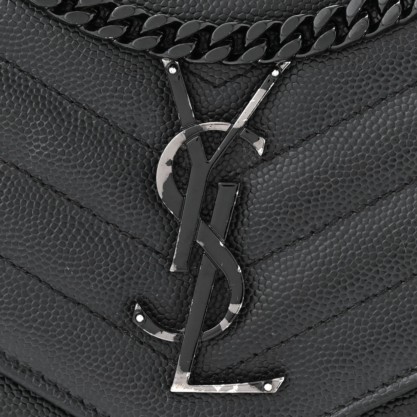 Grain De Poudre Matelasse Chevron Monogram Monochrome Chain Wallet Black