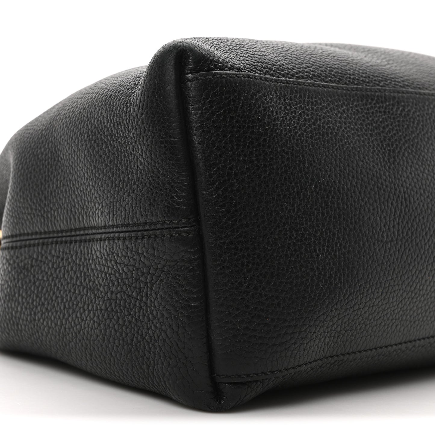 Pebbled Calfskin Medium Soho Chain Shoulder Bag Black