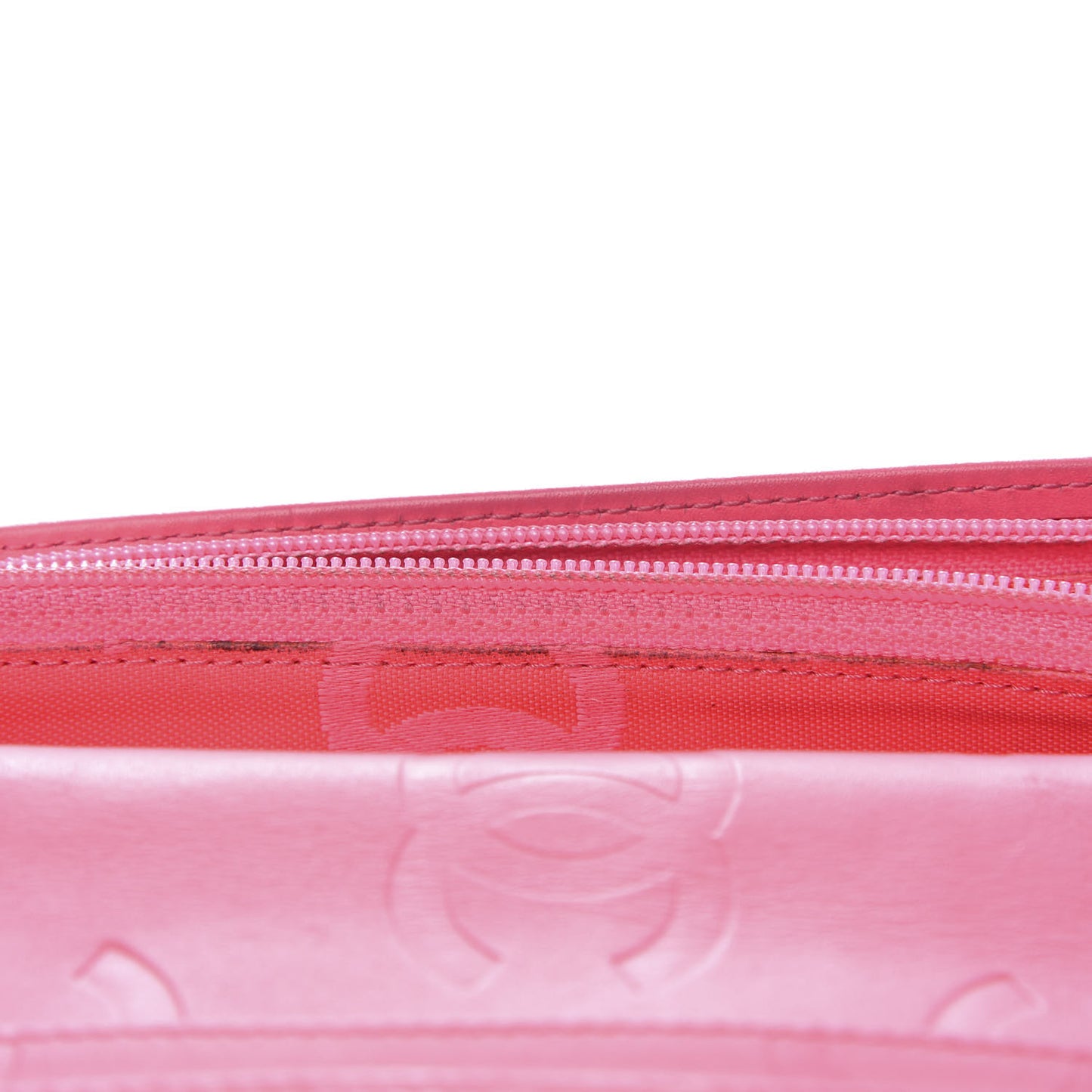 Calfskin Quilted Cambon Yen Wallet Black