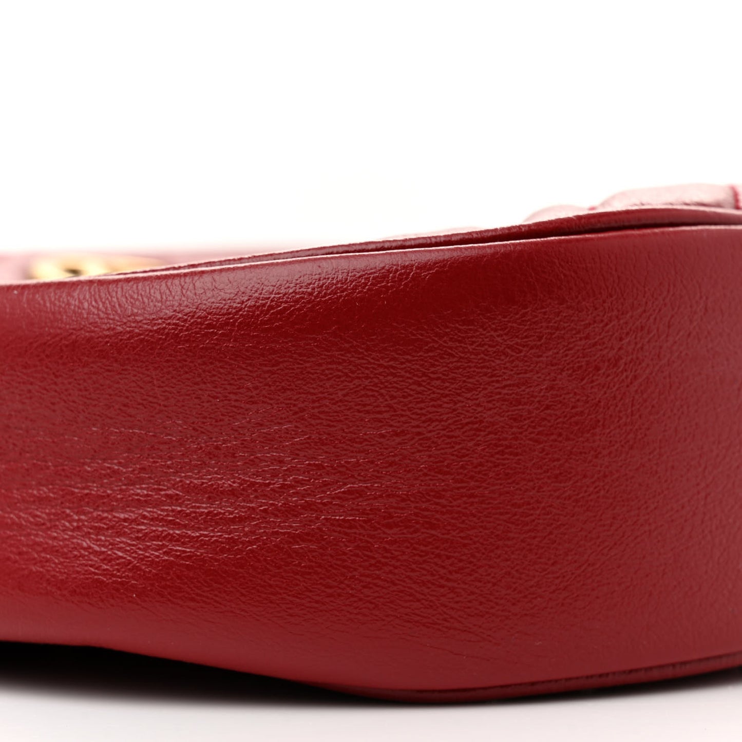 Glazed Calfskin Matelasse Heart Mini GG Marmont Round Shoulder Bag Romantic Cerise