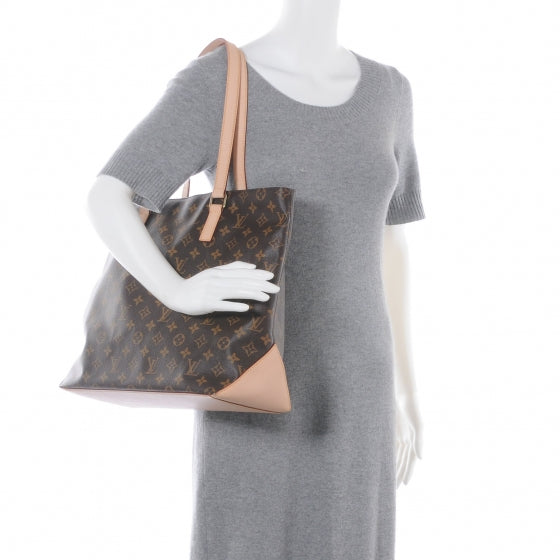 Louis Vuitton Monogram Cabas Mezzo 2 of 7