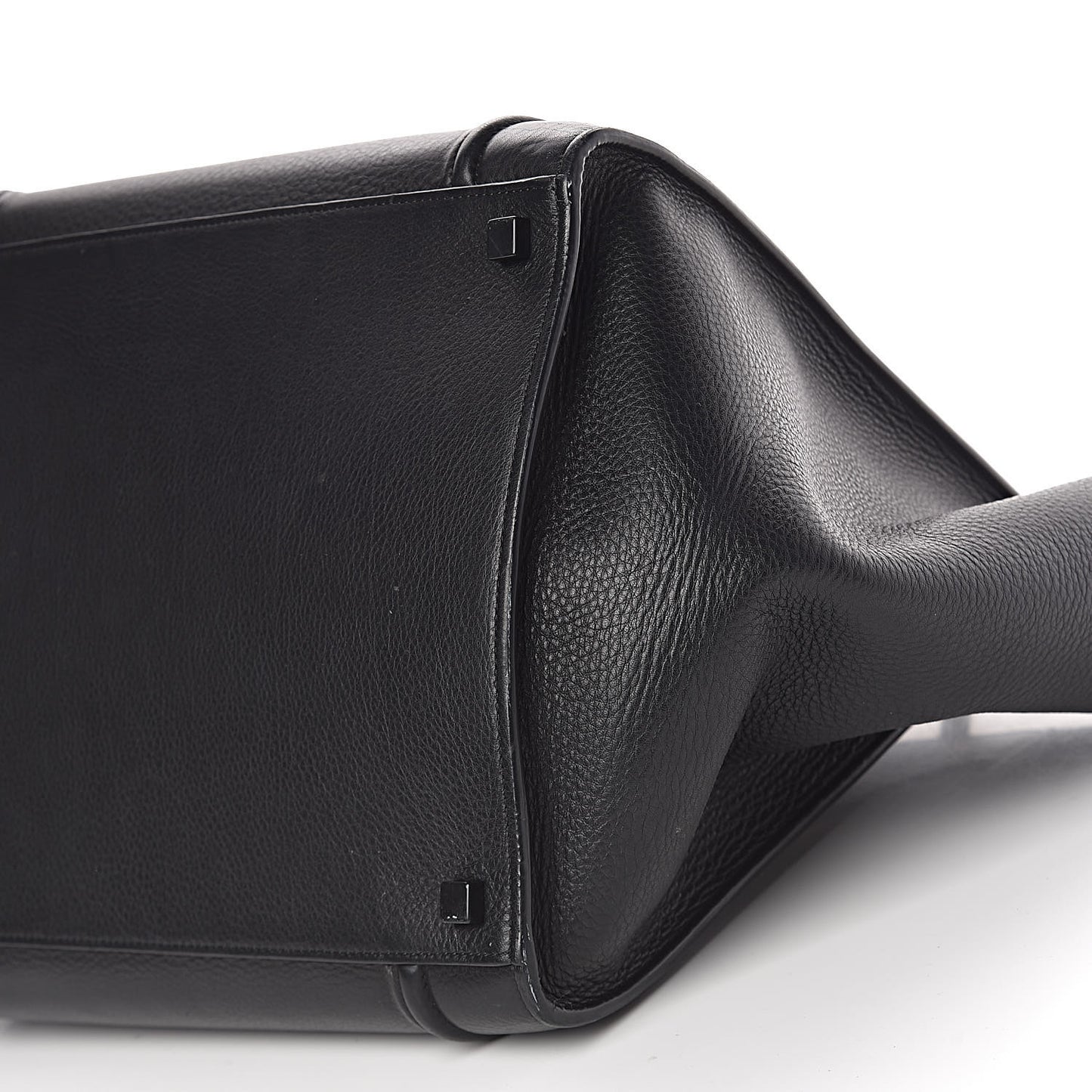 Supple Calfskin Medium Phantom Luggage Black