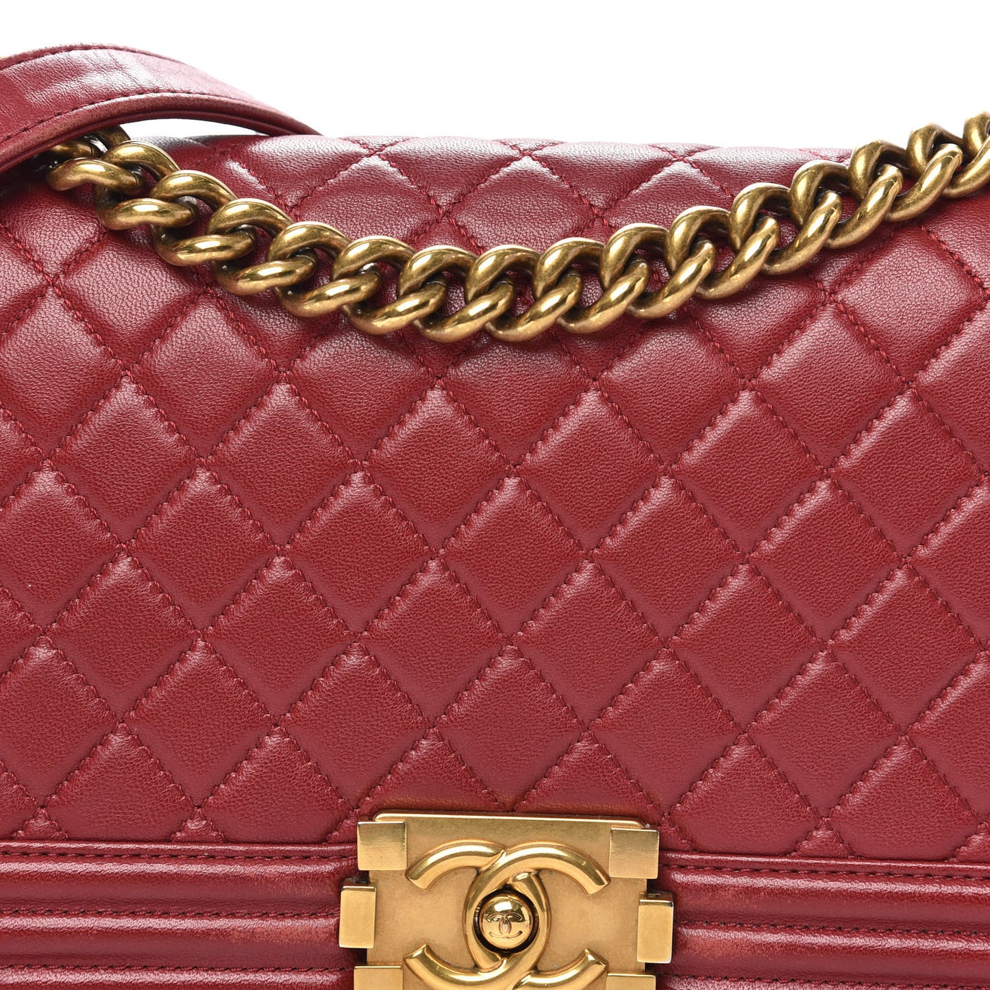 Lambskin Quilted Medium Boy Flap Red