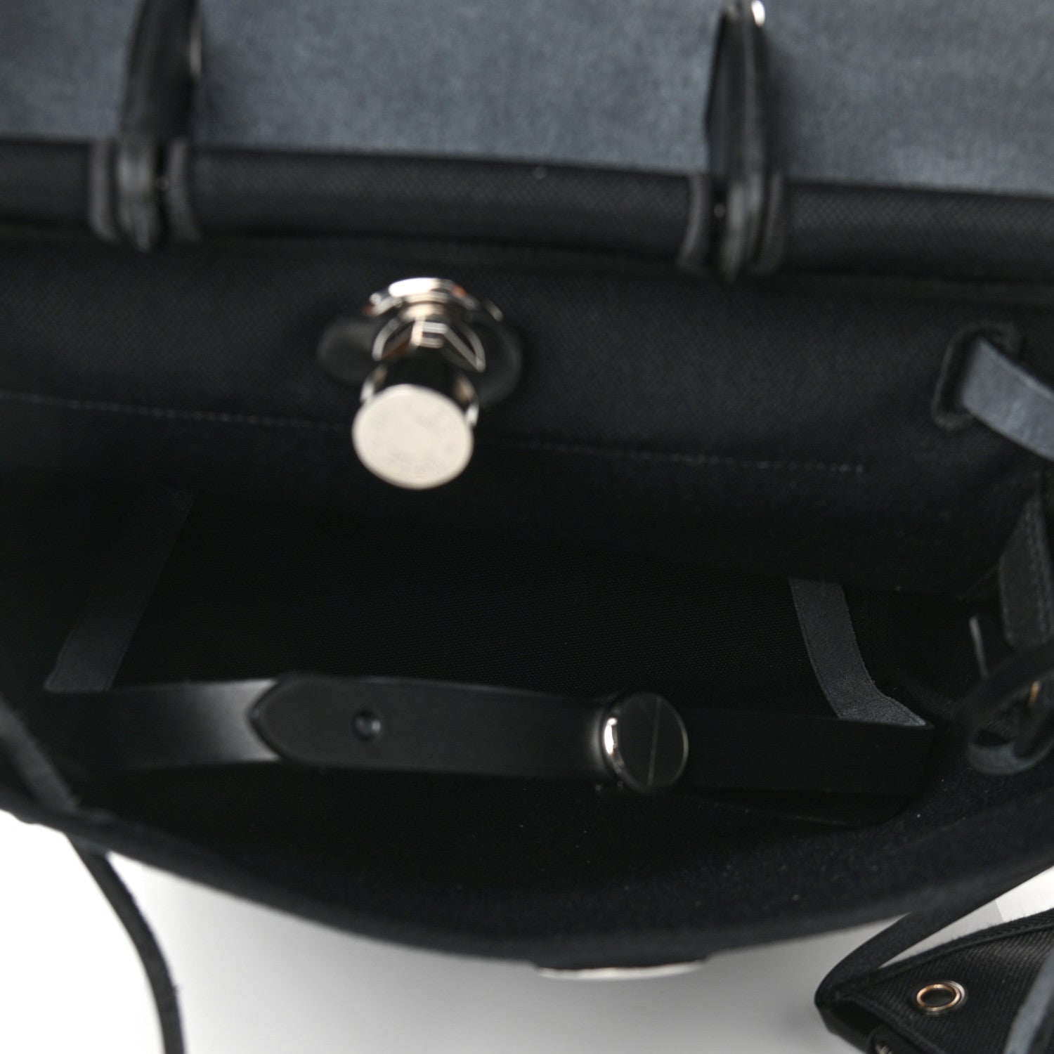 Hermes Military Toile Vache Hunter Herbag a Dos Zip Retourne Backpack Black 6 of 10