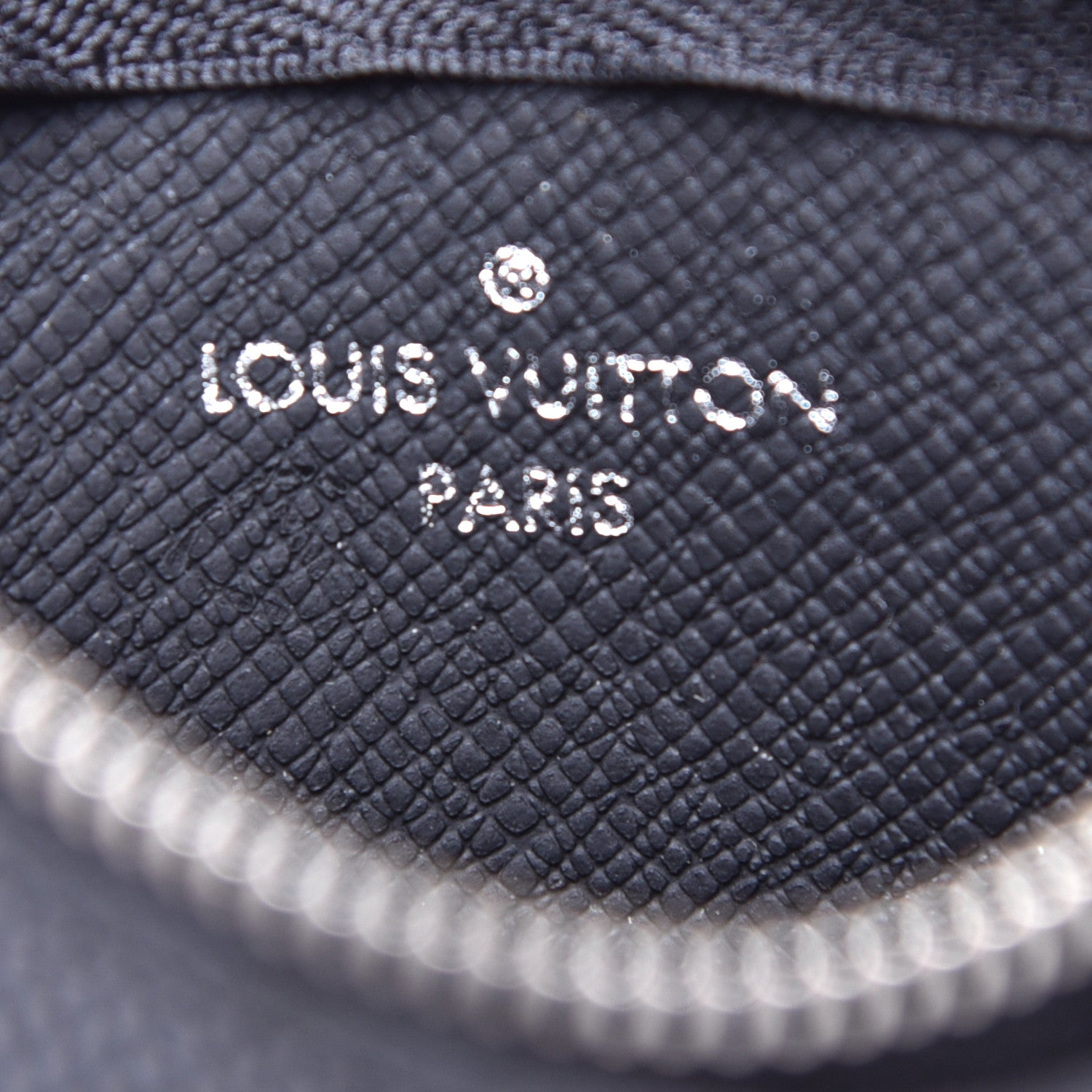 Louis Vuitton Damier Graphite Key Pouch 5 of 5