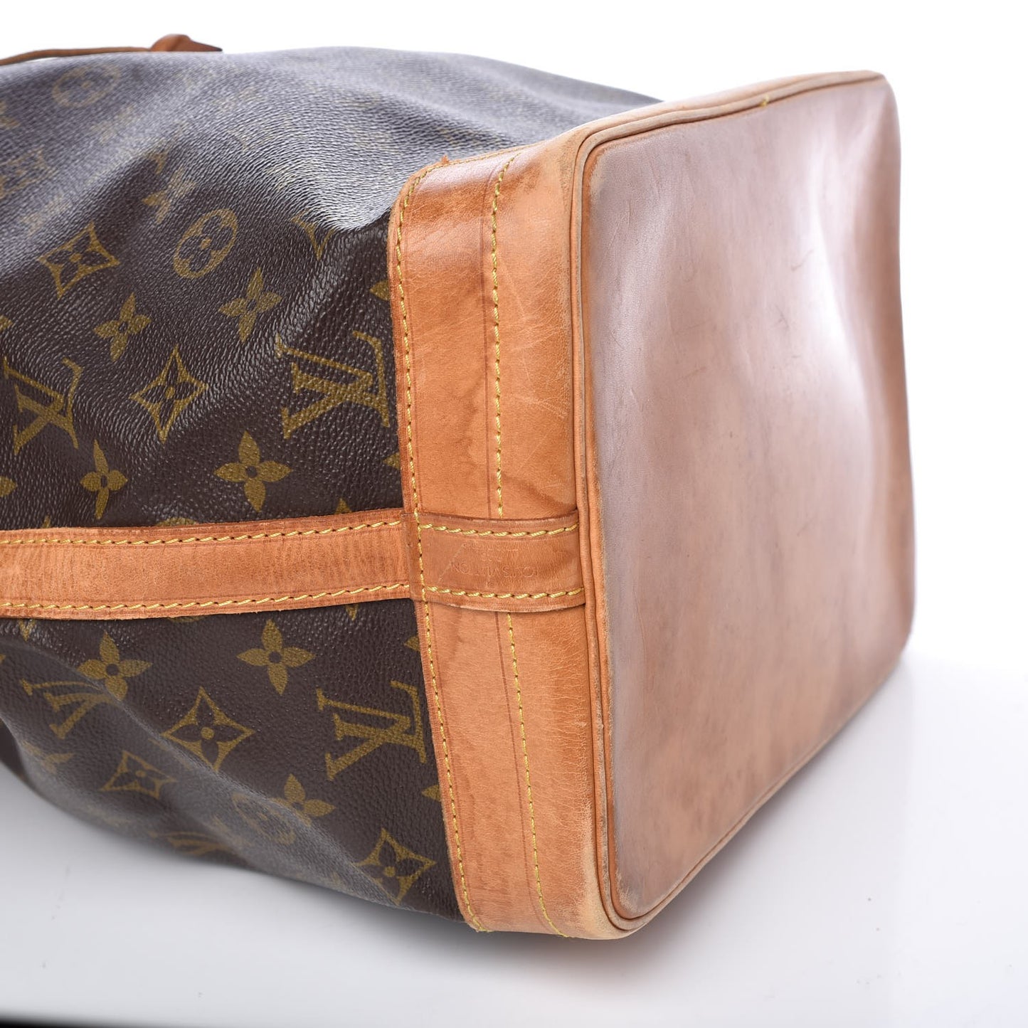 Monogram Noe