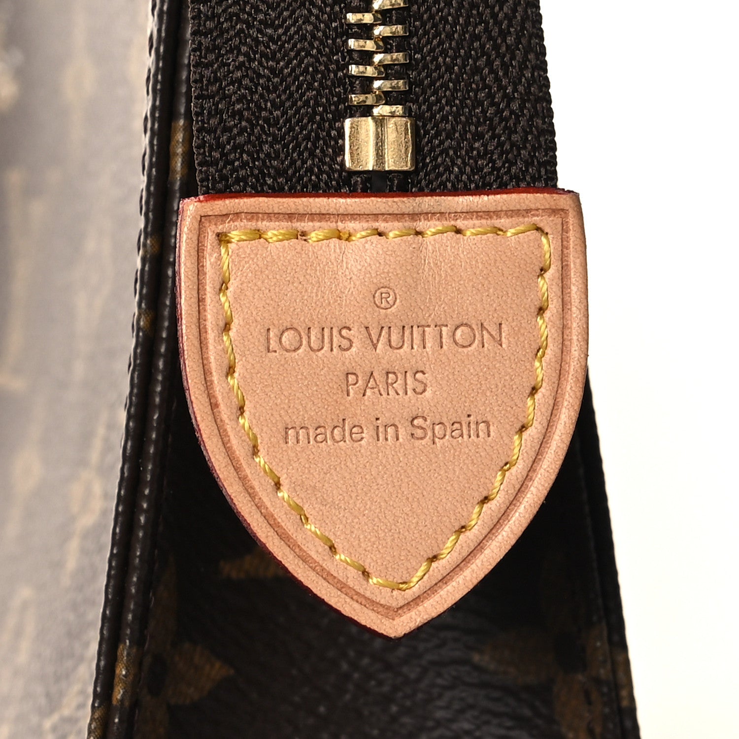 Louis Vuitton Monogram Toiletry Pouch 15 6 of 7