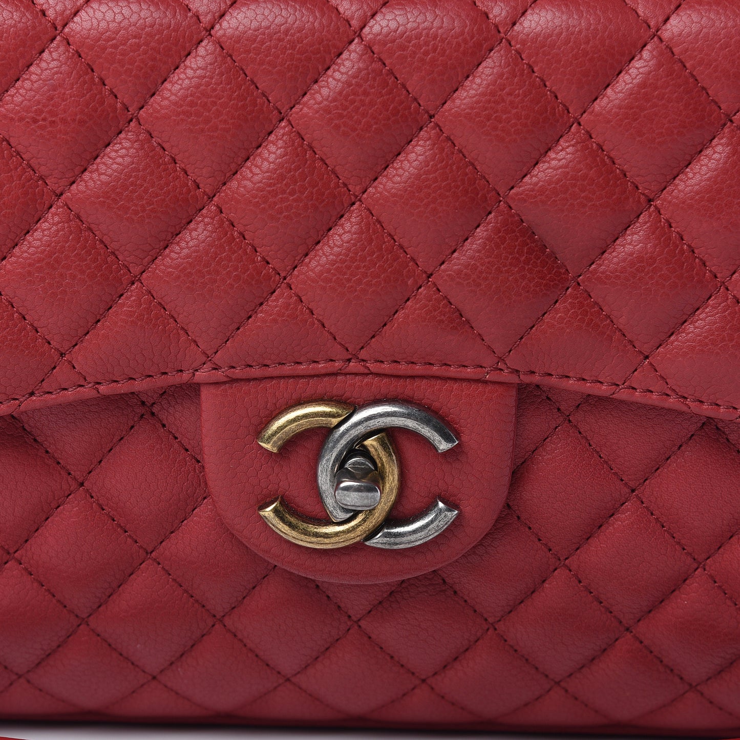 Caviar Quilted Large Casual Pocket Tote Red