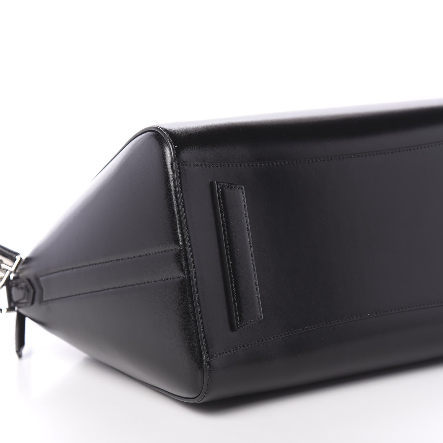 Givenchy Shiny Lord Calfskin Medium Antigona Black 10 of 11
