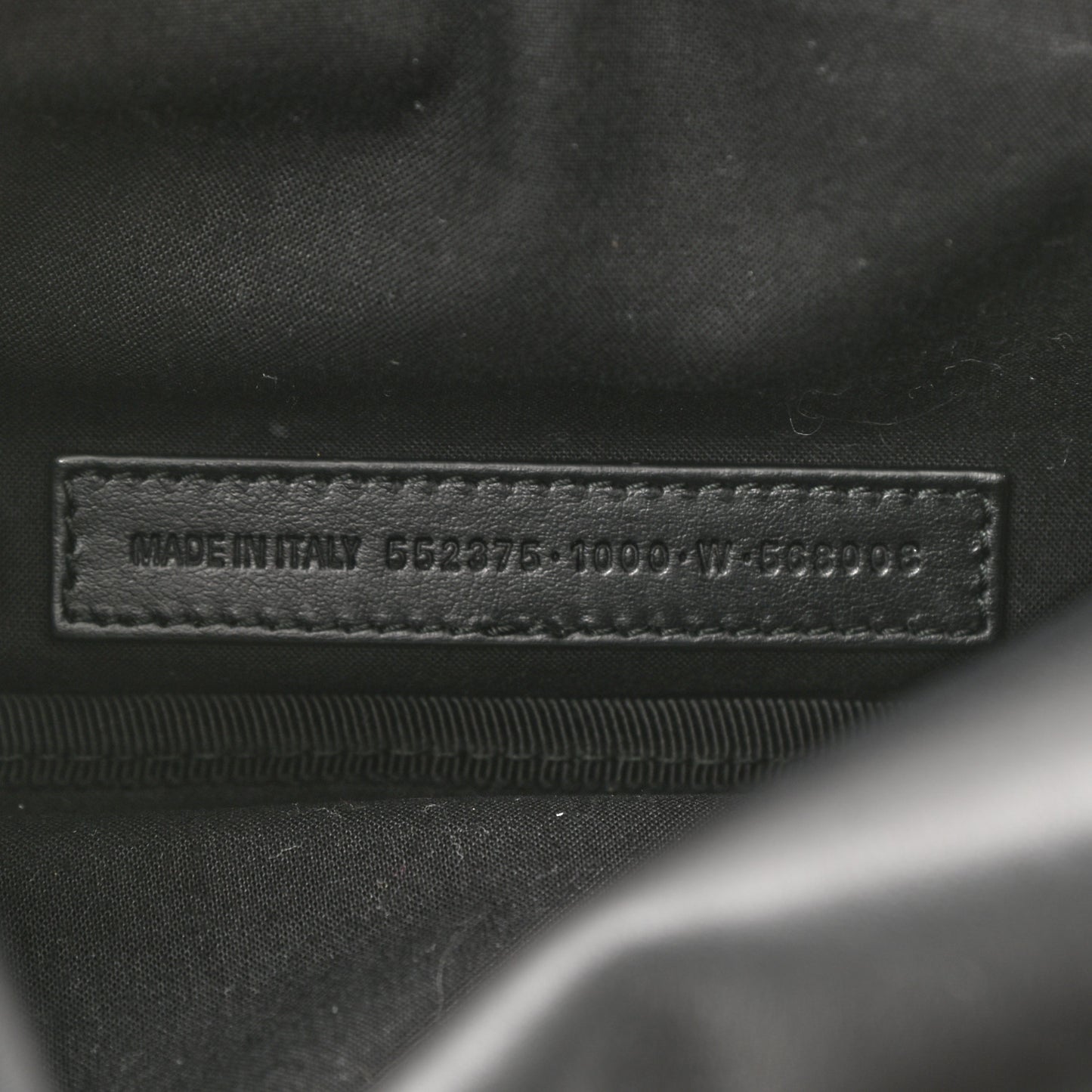 Supple Calfskin Signature Logo Large Everyday Beltpack Black