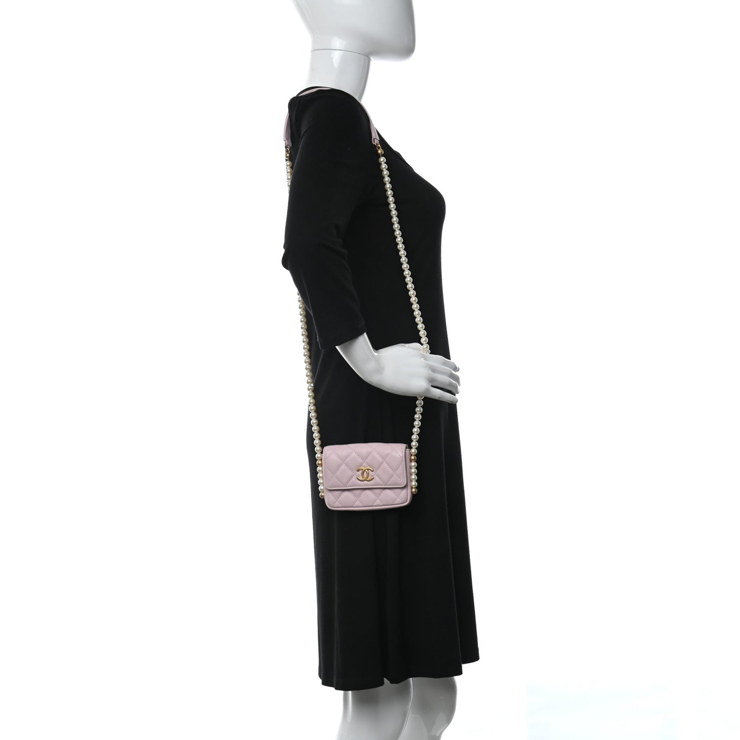 Calfskin Quilted About Pearls Card Holder Flap With Chain Light Pink