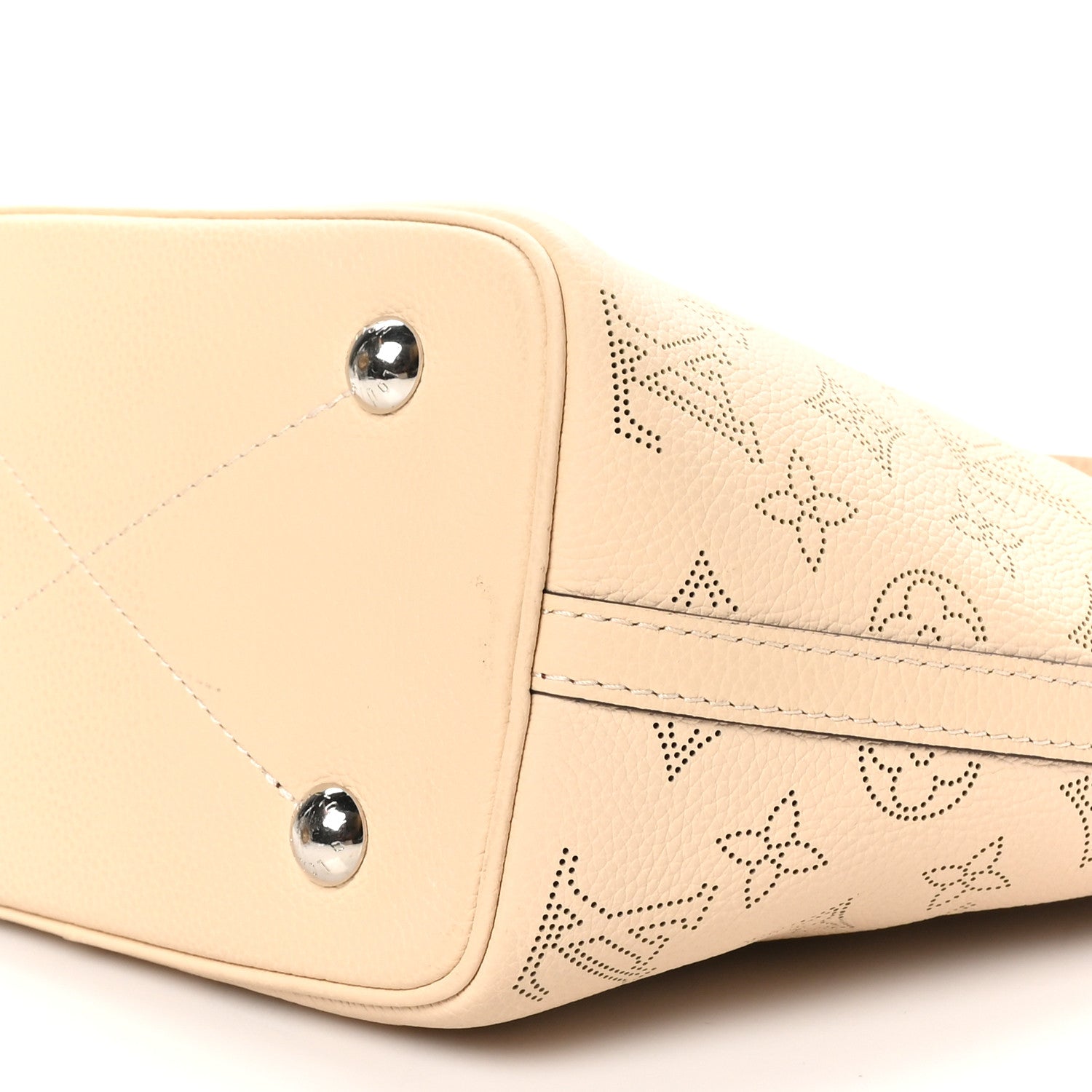 Louis Vuitton Mahina Blossom PM  Creme 9 of 9