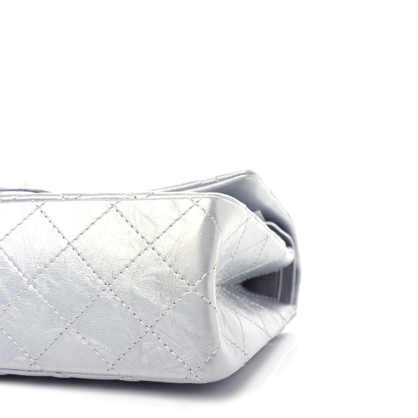 Metallic Aged Calfskin Quilted 2.55 Reissue 226 Flap Silver