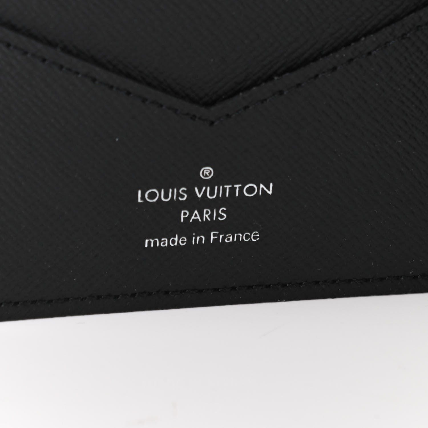 Louis Vuitton Taiga Passport Cover Ardoise 6 of 7