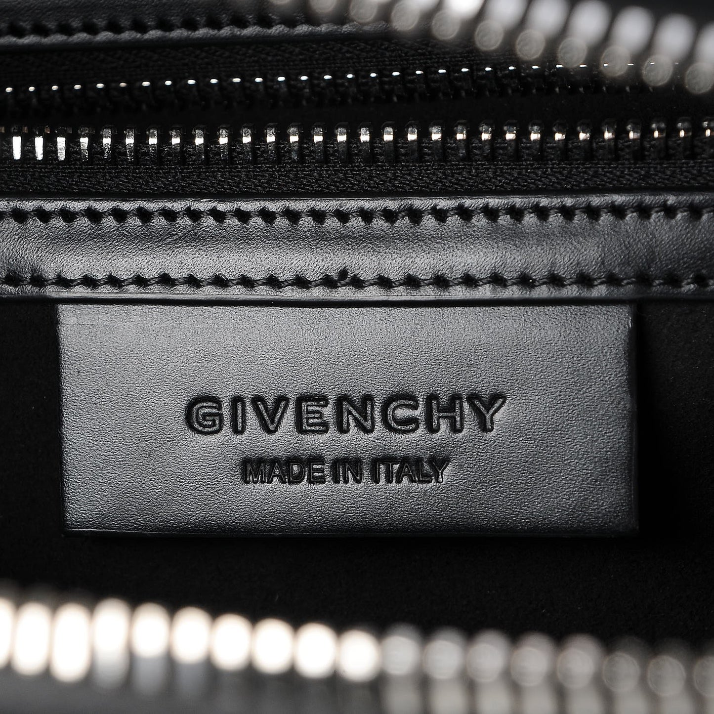Calfskin Star Embossed Medium Lucrezia Black