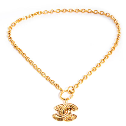 Chanel Quilted CC Necklace Gold 3 of 4