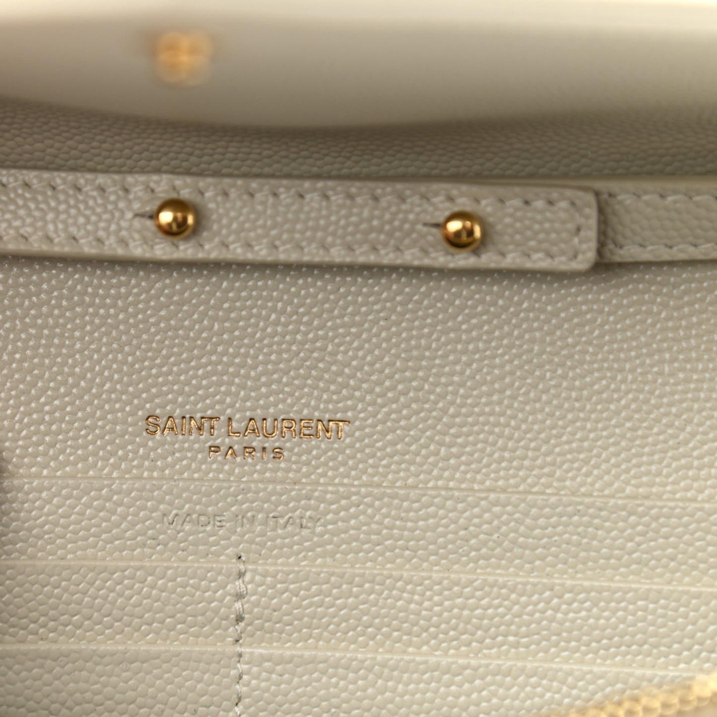 Grain De Poudre Matelasse Chevron Monogram Chain Wallet Blanc Vintage