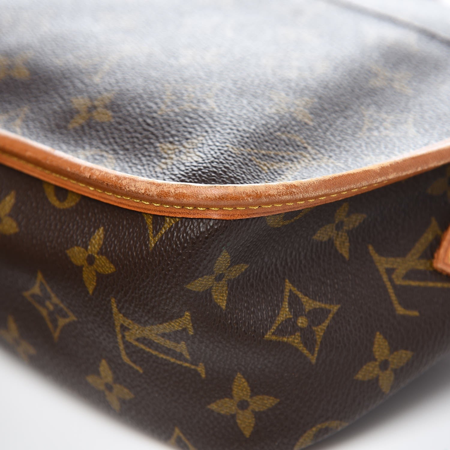 Louis Vuitton Monogram Sac Gibeciere PM 11 of 18