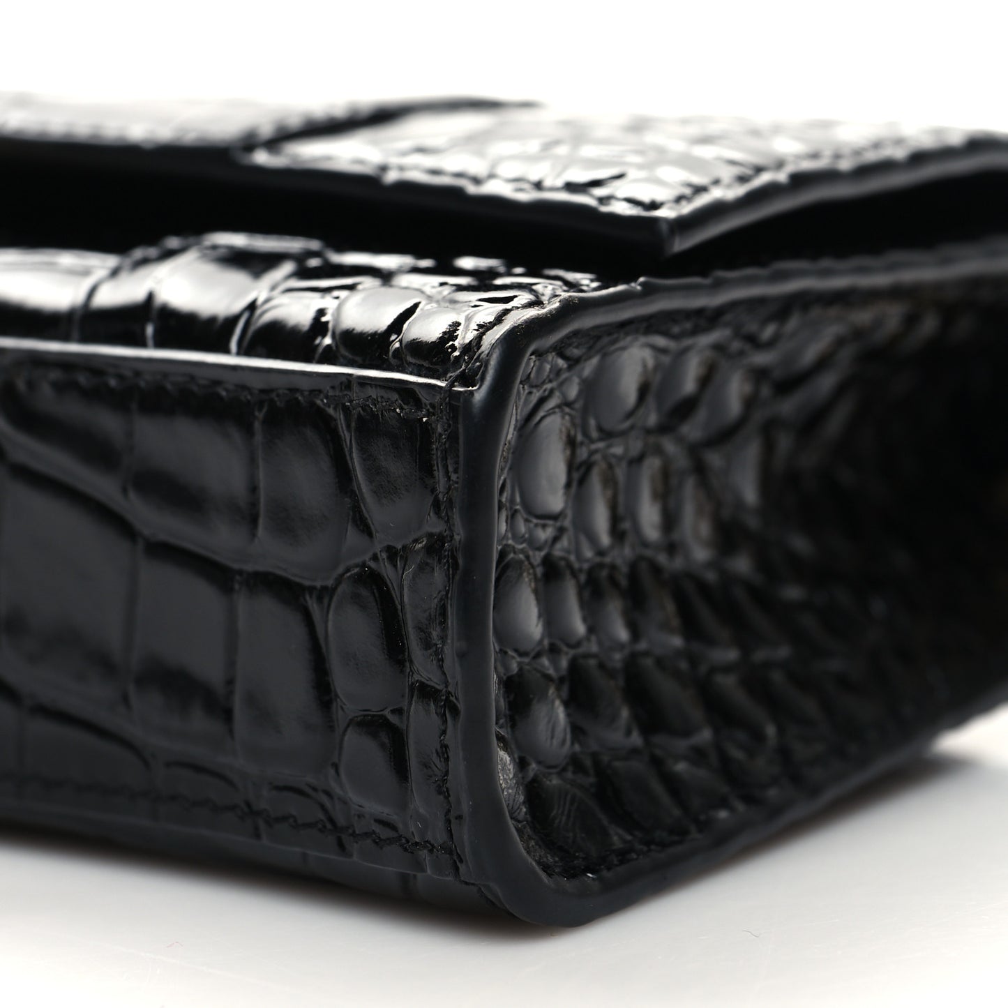Shiny Calfskin Crocodile Embossed Hourglass Chain Bag Black