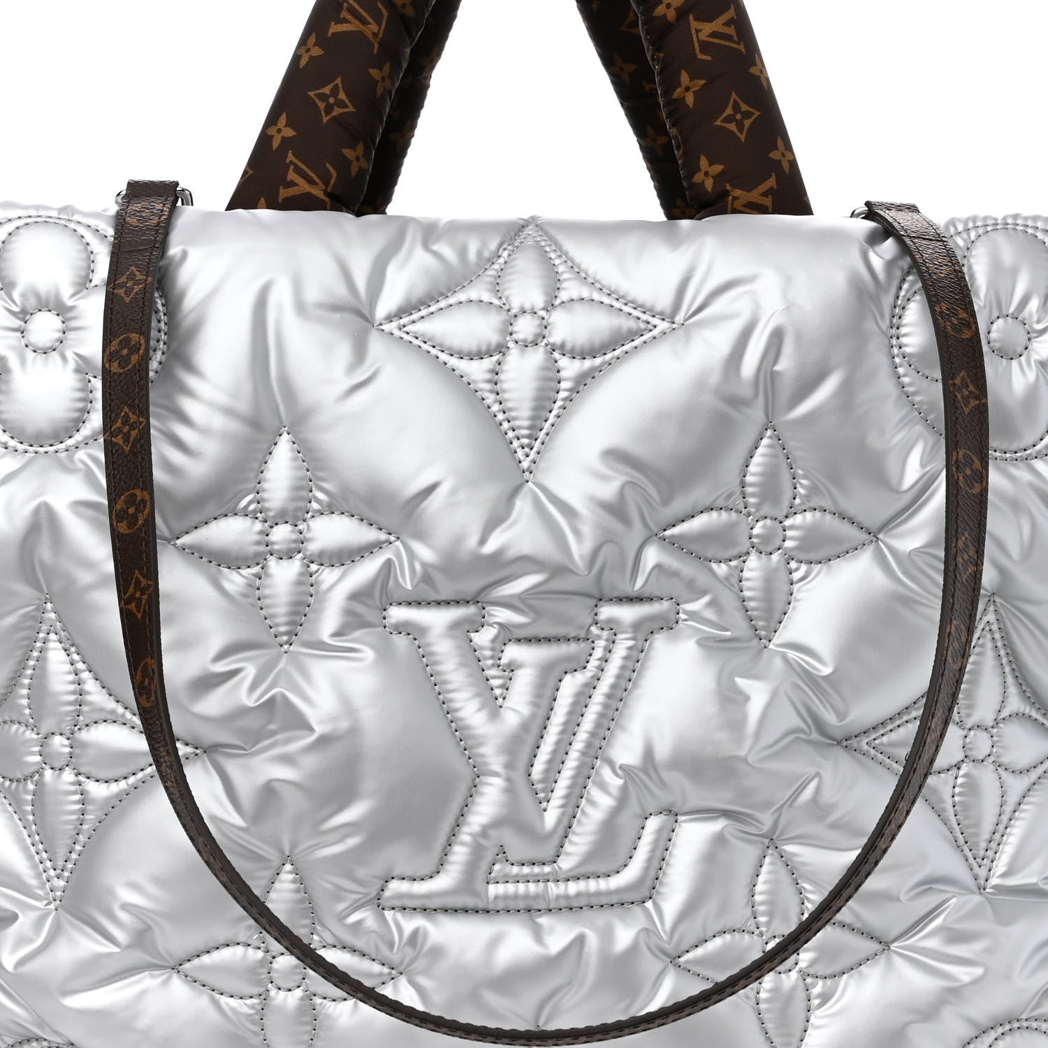 Louis Vuitton Econyl Monogram Pillow Giant Onthego GM Silver 7 of 9