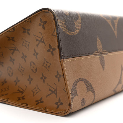 Louis Vuitton Reverse Monogram Giant Onthego MM 8 of 11