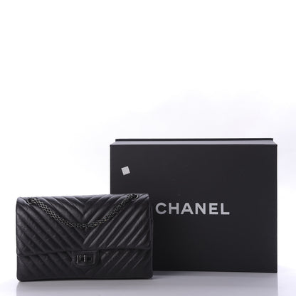 Chanel Aged Calfskin Chevron Quilted 2.55 Reissue 226 So Black 10 of 10