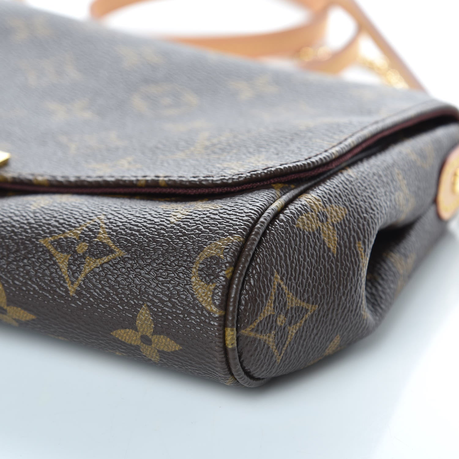 Louis Vuitton Monogram Favorite MM 9 of 10