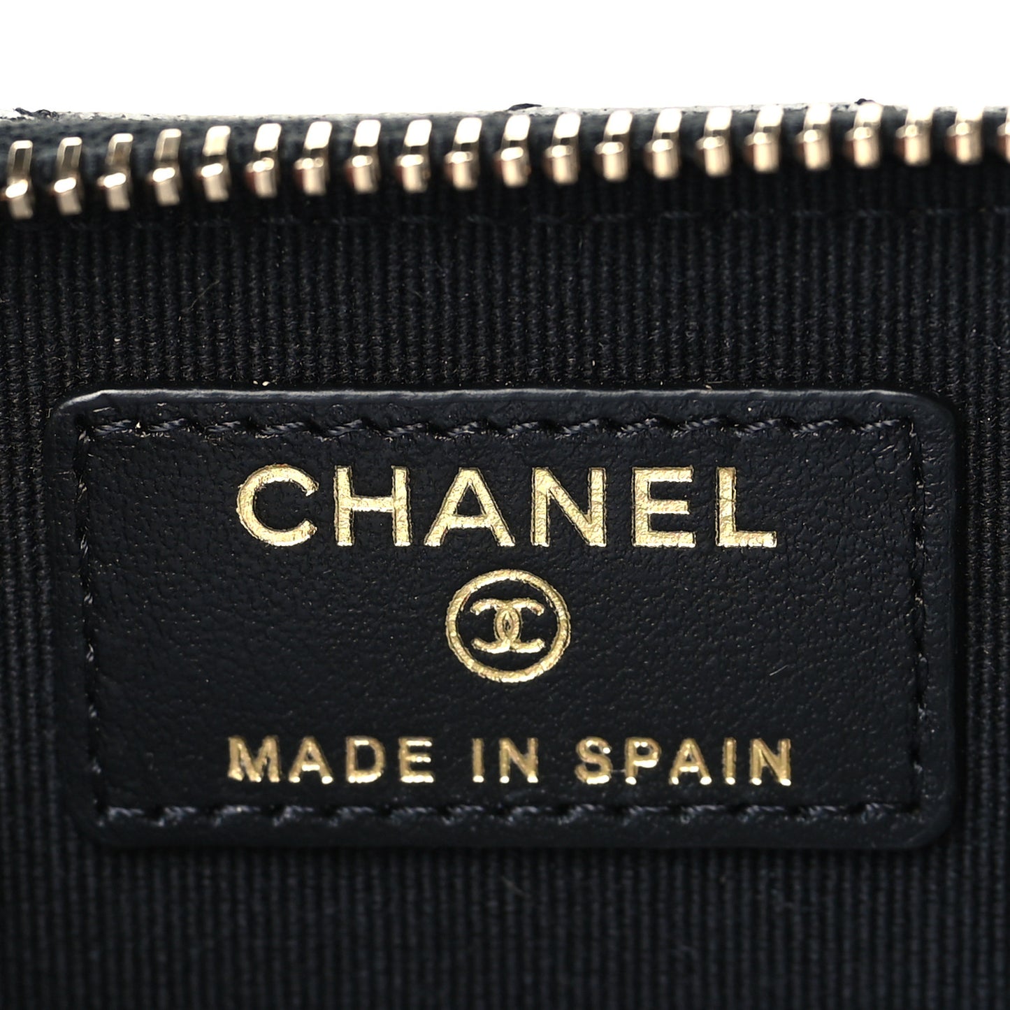 Caviar Quilted Studded CC Zip Card Holder Black