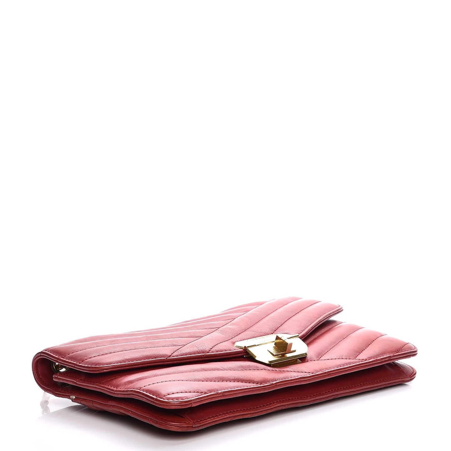 Calfskin Chevron Quilted Gabrielle Flap Red