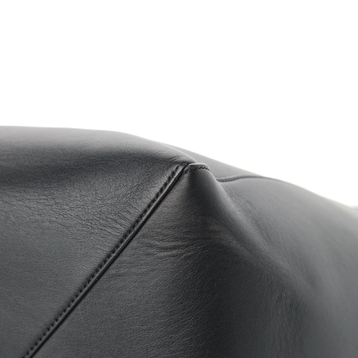 Calfskin Large Clasp Cabas Black