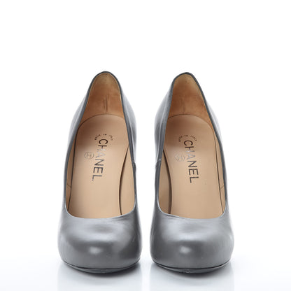 Chanel Lambskin CC Round Toe Pumps 38.5 Grey 2 of 11