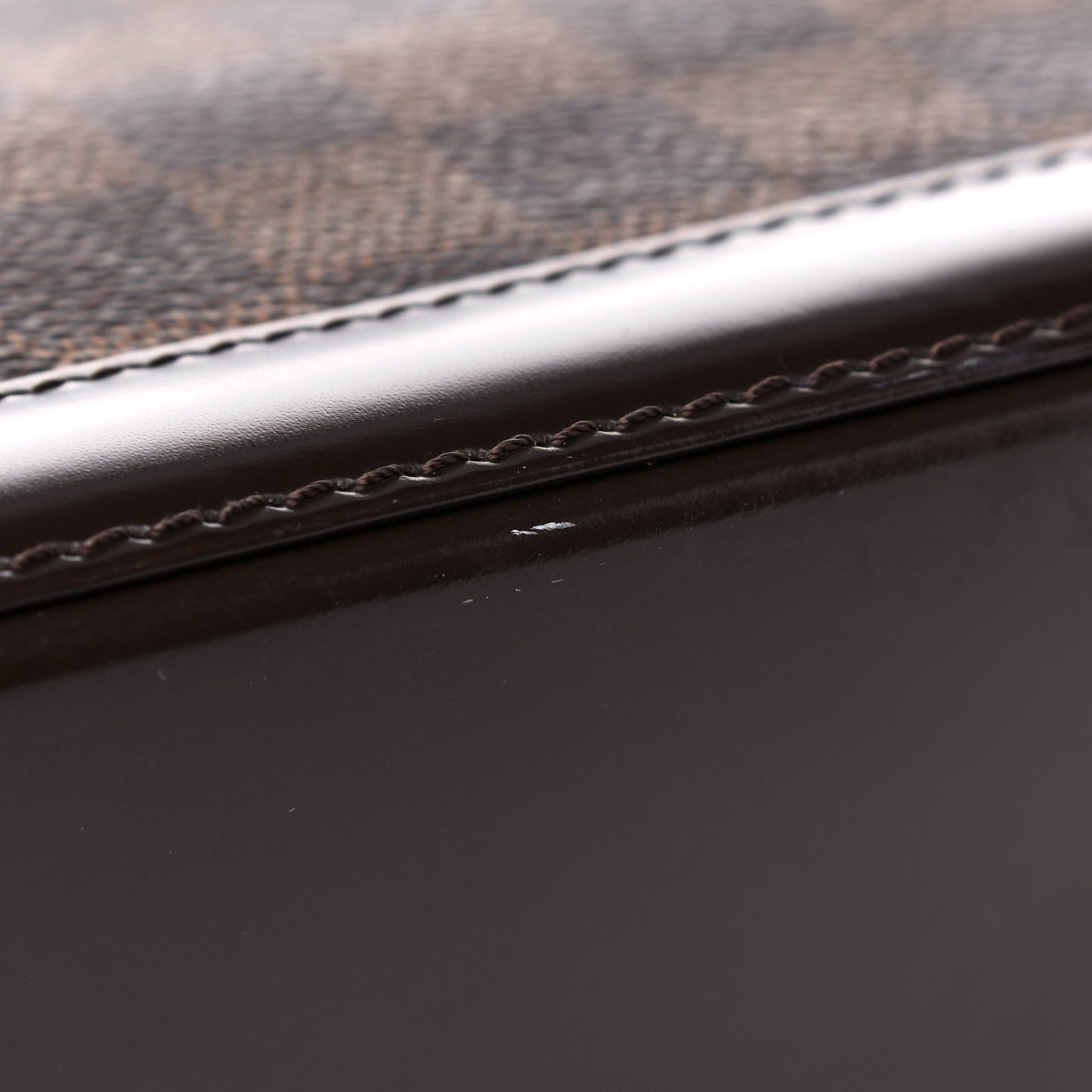 Damier Ebene Alma BB