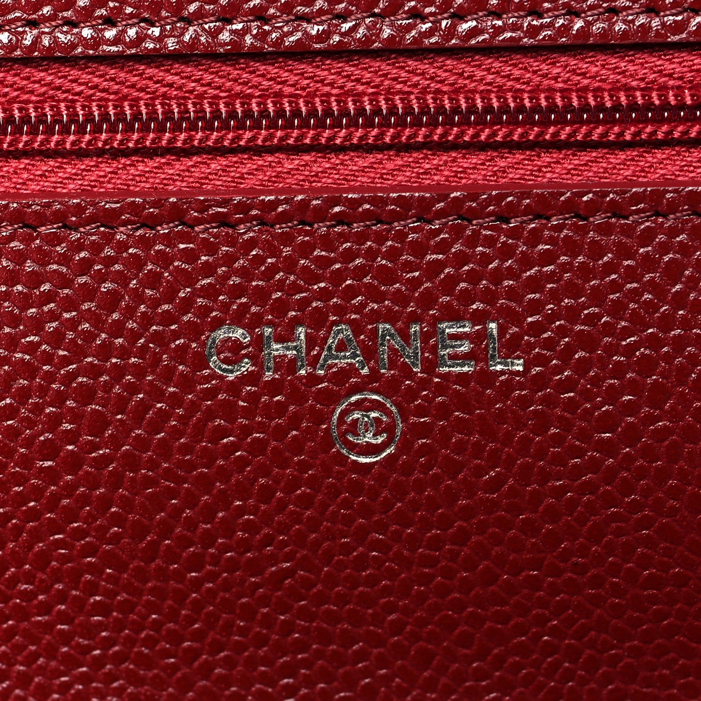 Caviar Quilted Wallet On Chain WOC Dark Red