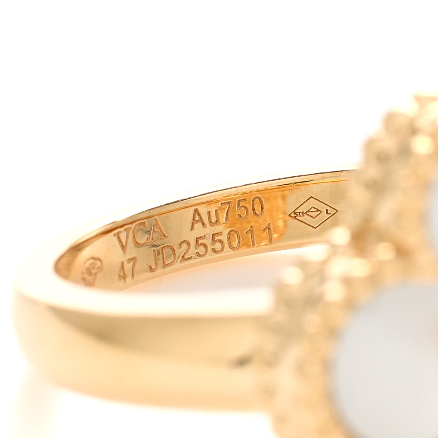 18K Yellow Gold Diamond Mother of Pearl Vintage Alhambra Ring 47 4