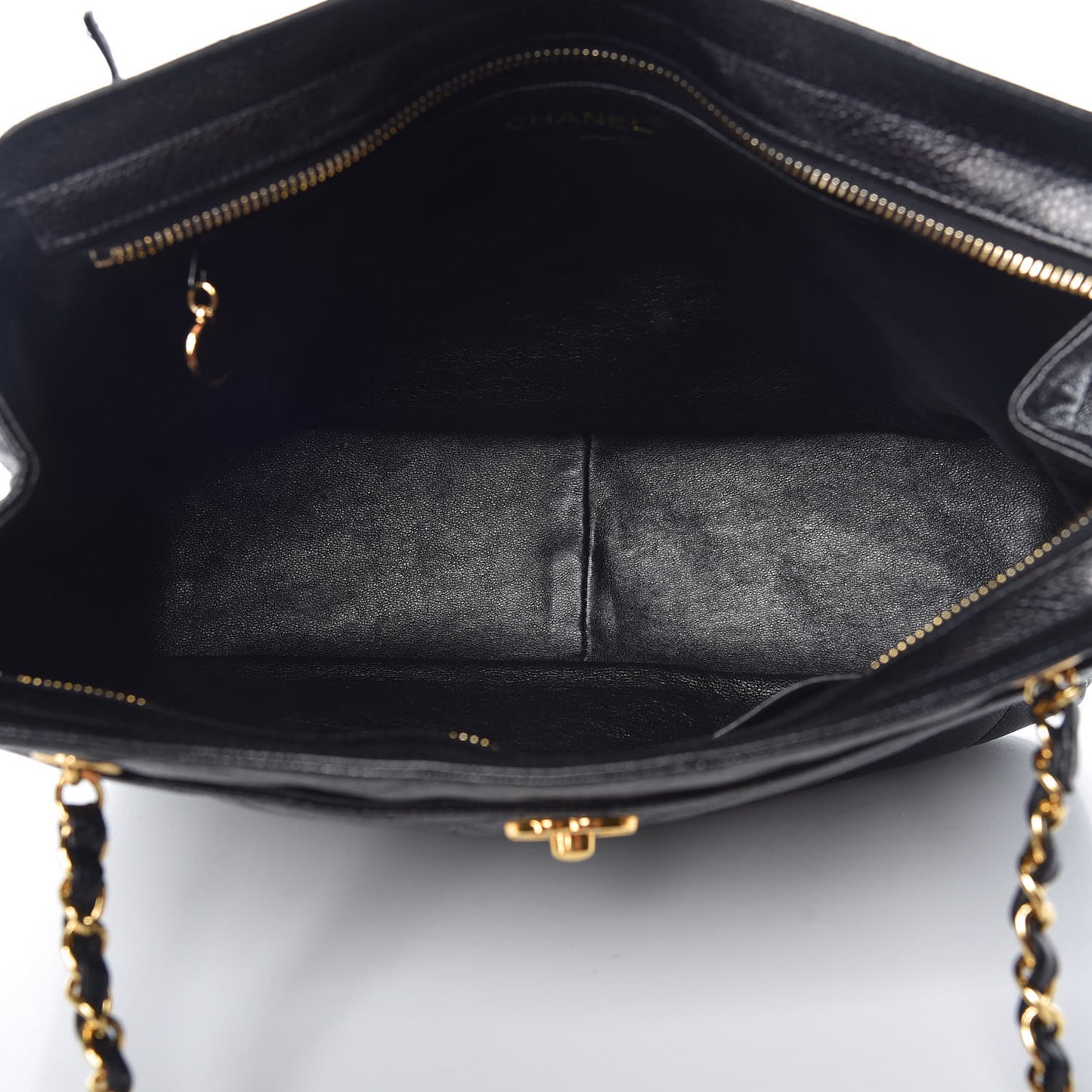 Caviar Quilted Shoulder Bag Black