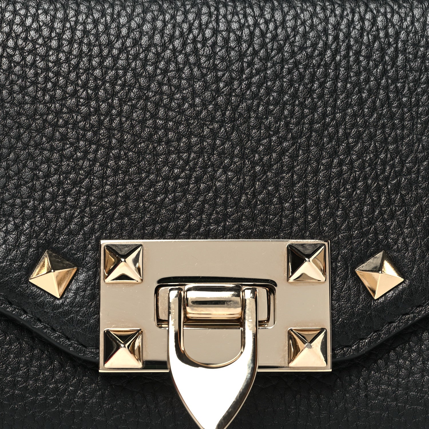 Valentino Garavani Pebbled Calfskin Rockstud Flip Lock Wallet On Chain Black 7 of 8