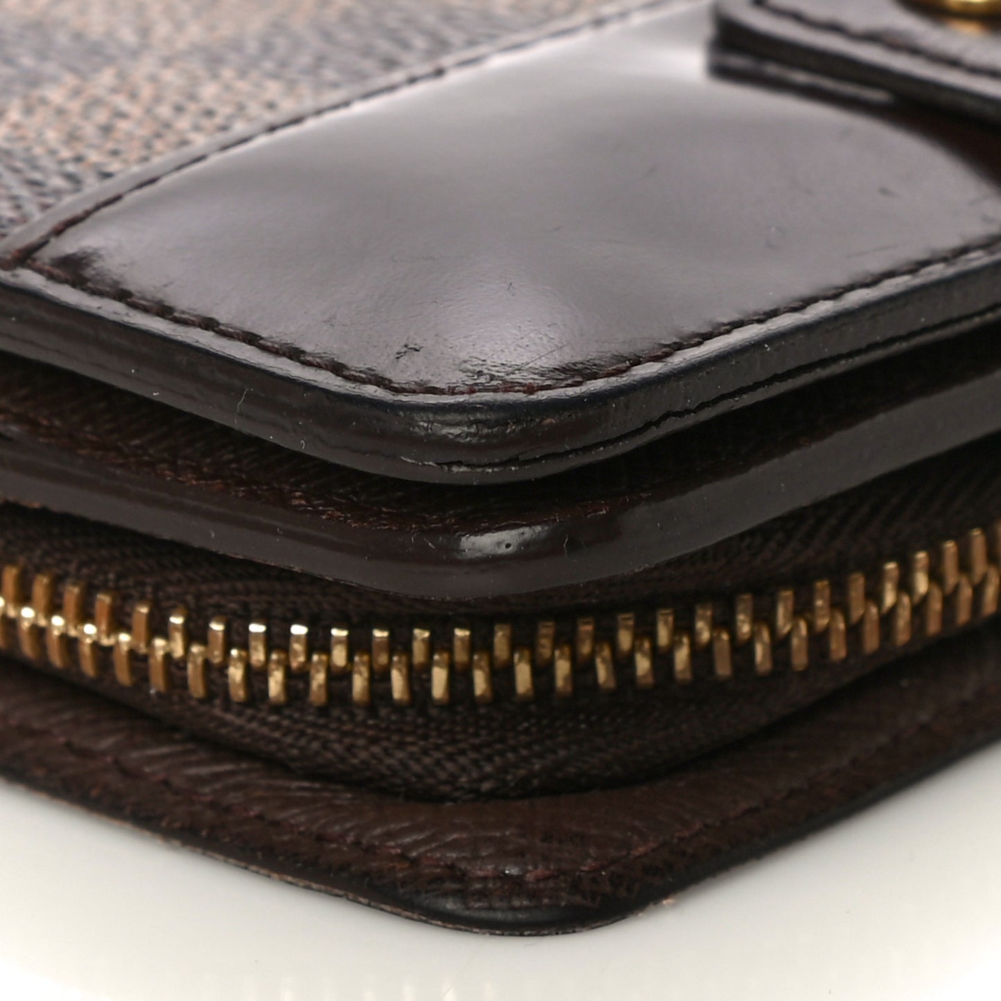 Damier Ebene Zippe Zipped Compact Wallet