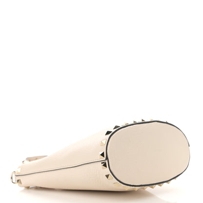 Valentino Garavani Pebbled Calfskin Rockstud Bucket Bag White 4 of 9