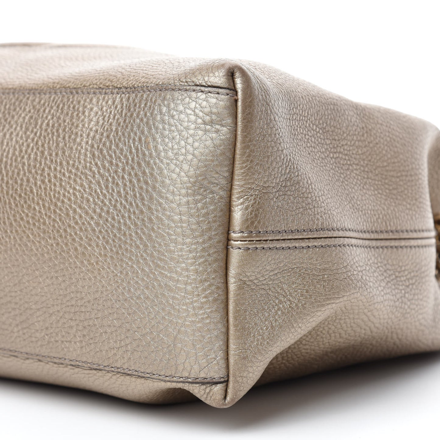 Metallic Pebbled Calfskin Medium Soho Chain Shoulder Bag Golden Beige