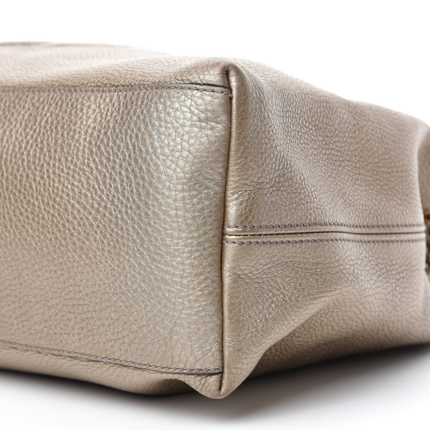 Gucci Metallic Pebbled Calfskin Medium Soho Chain Shoulder Bag Golden Beige 7 of 10