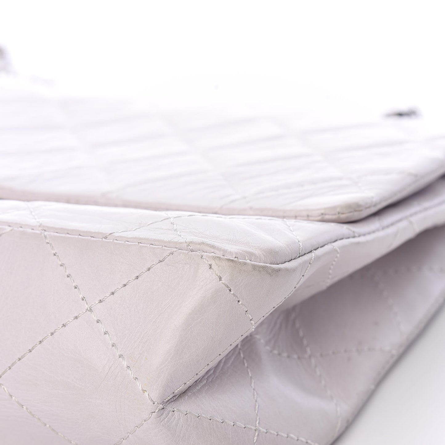 Aged Calfskin Quilted 50th Anniversary 2.55 Reissue 228 Flap White