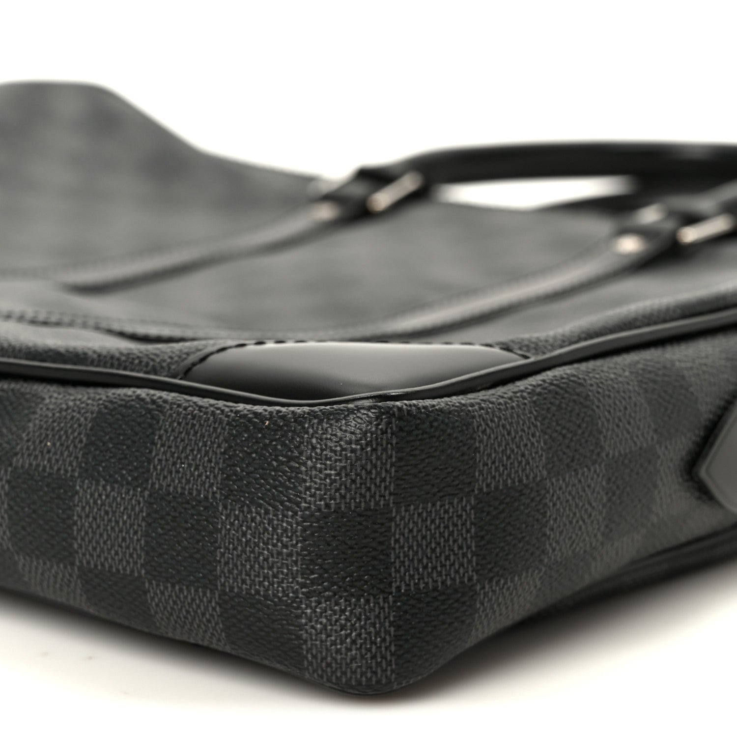 Louis Vuitton Damier Graphite Porte-Documents Voyage 10 of 10