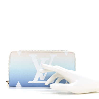Louis Vuitton Monogram Giant By The Pool Zippy Wallet Blue 2 of 6