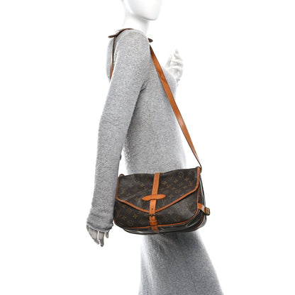 Louis Vuitton Monogram Saumur MM 2 of 13