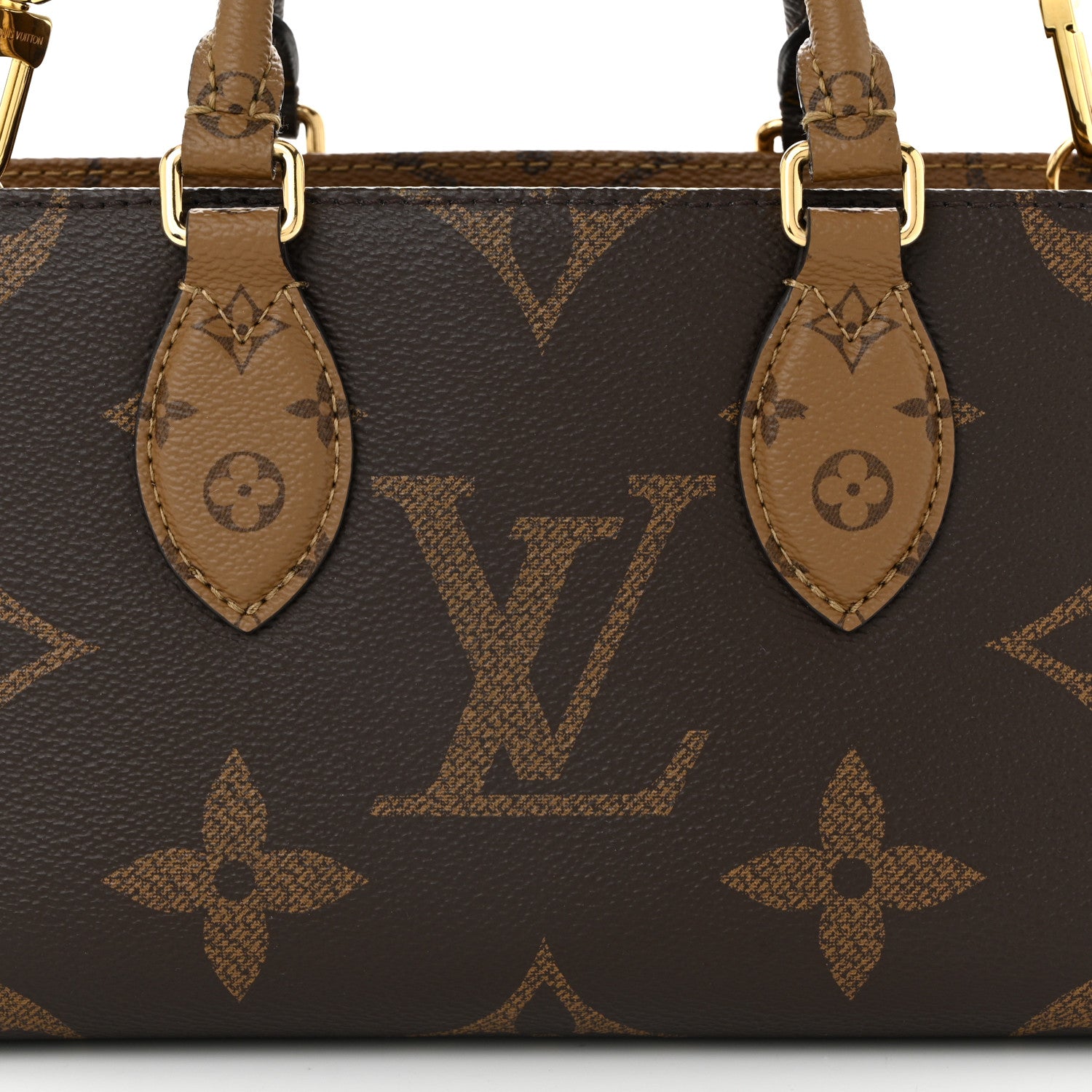 Louis Vuitton Reverse Monogram Giant OnTheGo East West 7 of 9
