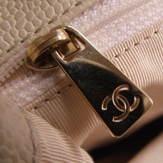 Chanel Vintage Caviar N/S Wood Handle Tote 10 of 11