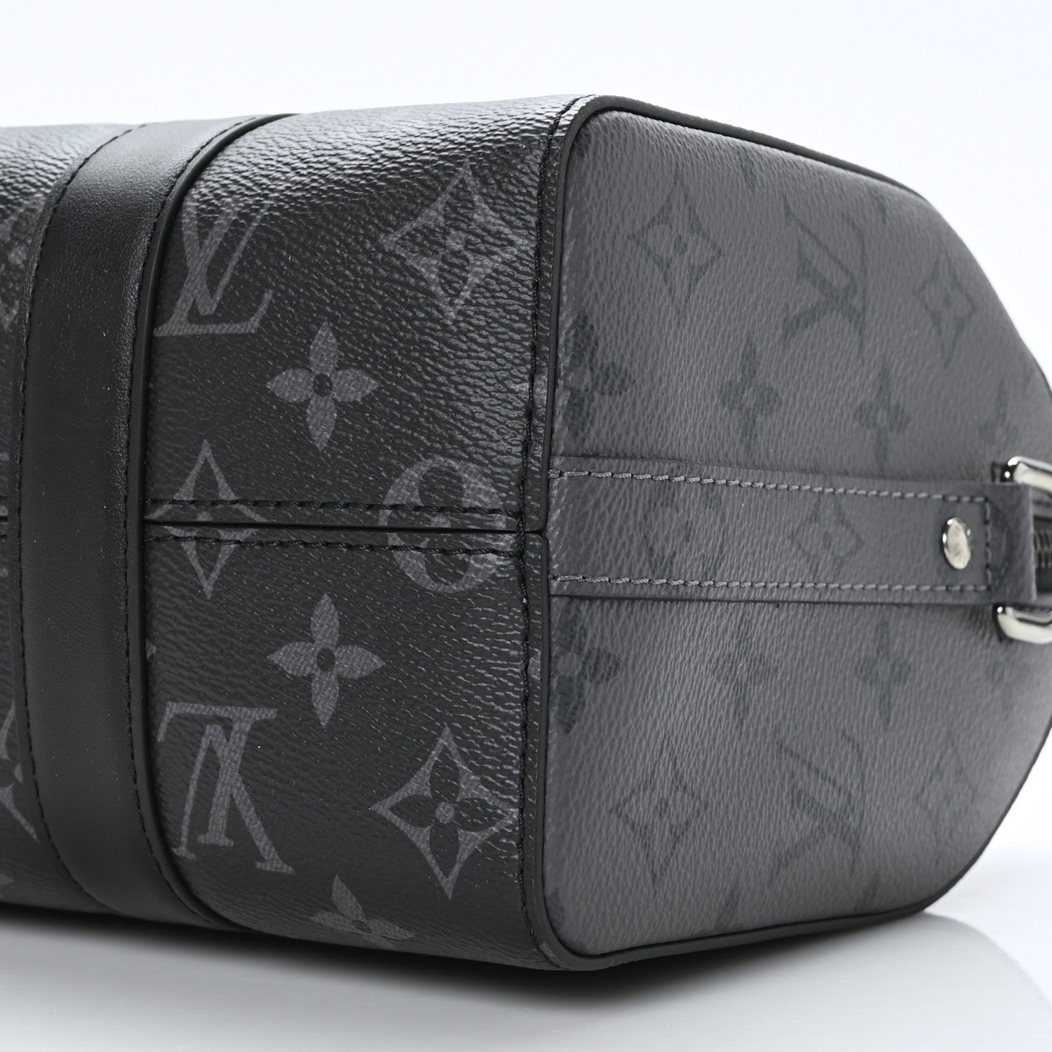 Louis Vuitton Reverse Monogram Eclipse City Keepall 8 of 8