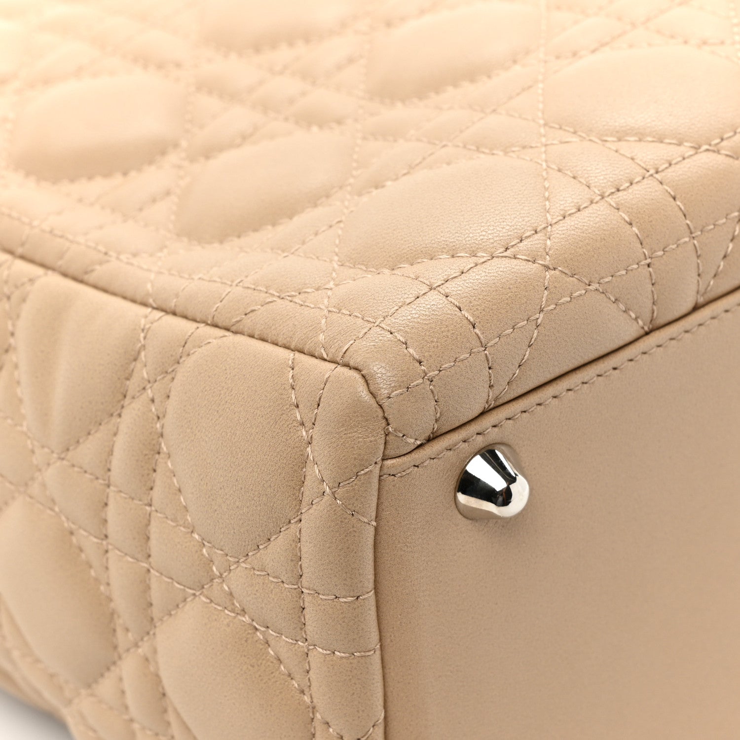 Christian Dior Lambskin Cannage Large Lady Dior Beige 12 of 17