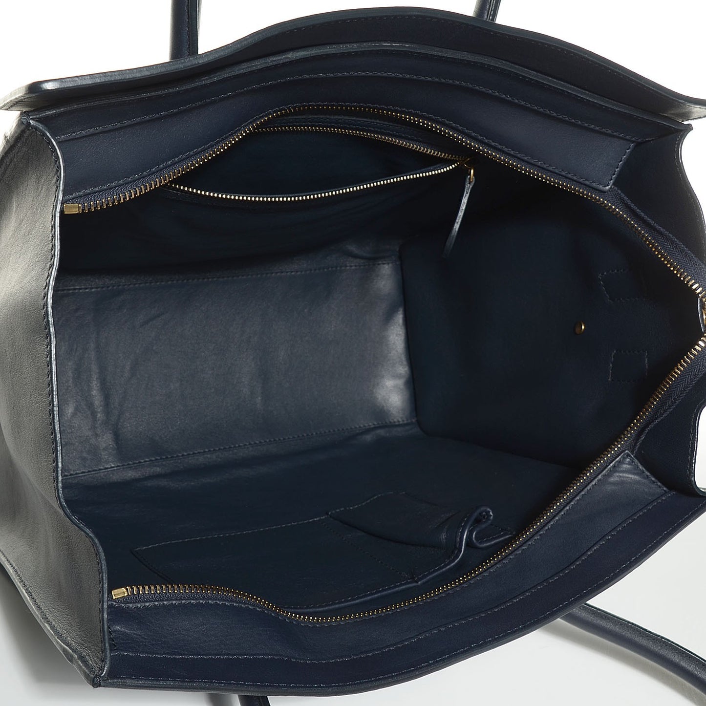 Smooth Calfskin Shoulder Luggage Navy